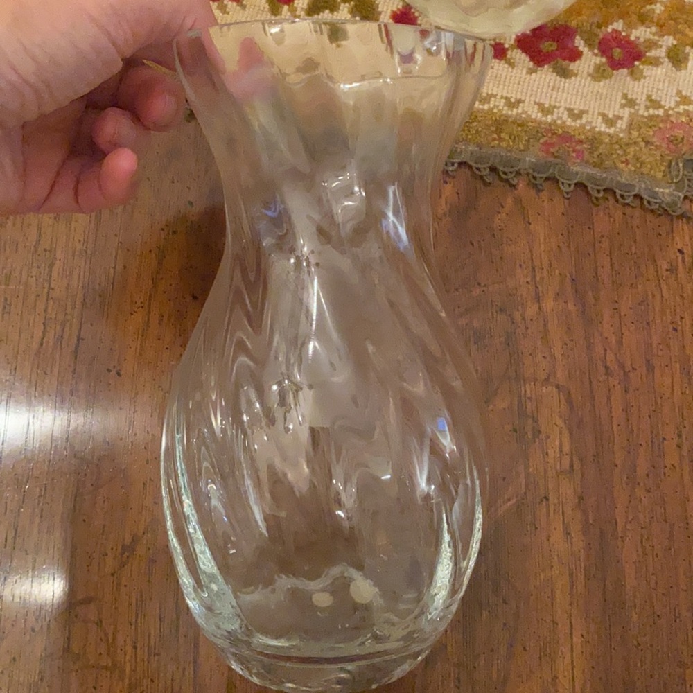 Vintage crystal/ glass 3 vases bundle - Picture 5 of 11